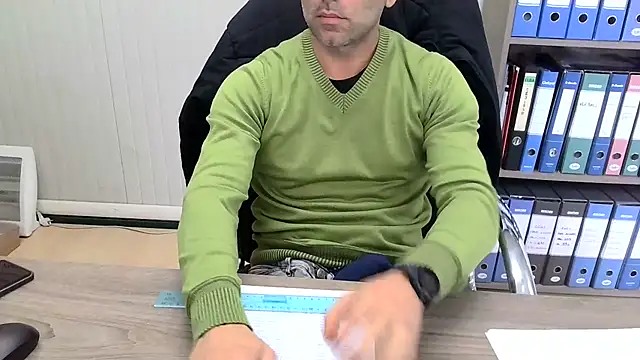 Evasionee live sex cam