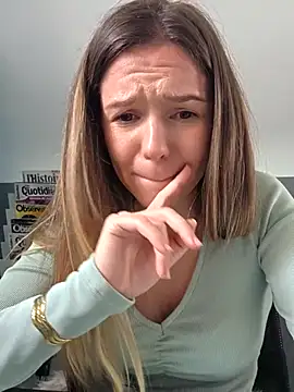 lucie_mehott live sex cam