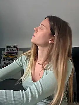 lucie_mehott live sex cam