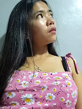 Ursexy_pinay_skinnyxx live sex cam