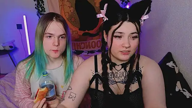 _Sweetie_Kitty_ live sex cam