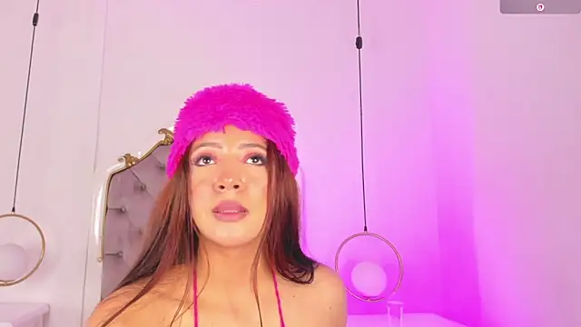 Pushaina__ live sex cam