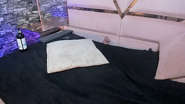 Danny_Luxx live sex cam