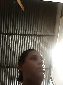 Andreita_95 live sex cam