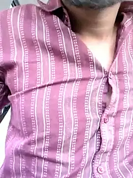 Bigsizemodda live sex cam