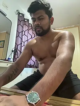 YOURCRAZYDADDY live sex cam