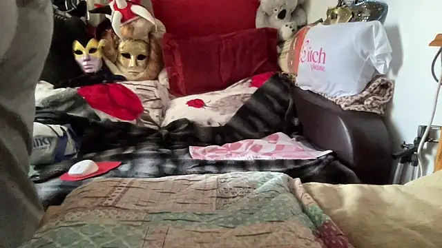 EroticVenetian live sex cam