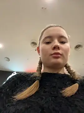 StephanieMur live sex cam