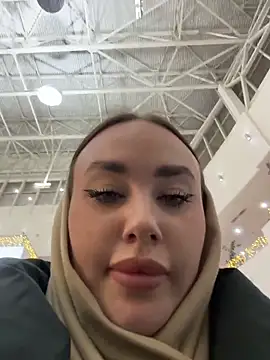 KiraSunshine live sex cam