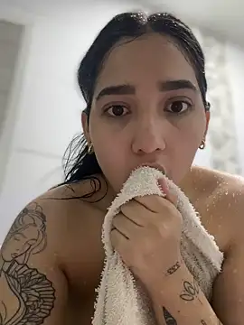 Amandanauty live sex cam