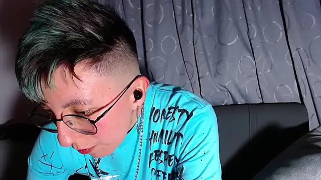 Sexyboy_666 live sex cam