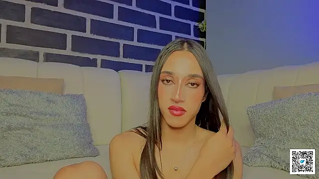 Goddivaa live sex cam