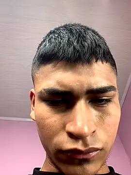 Emiliano_Reyes live sex cam
