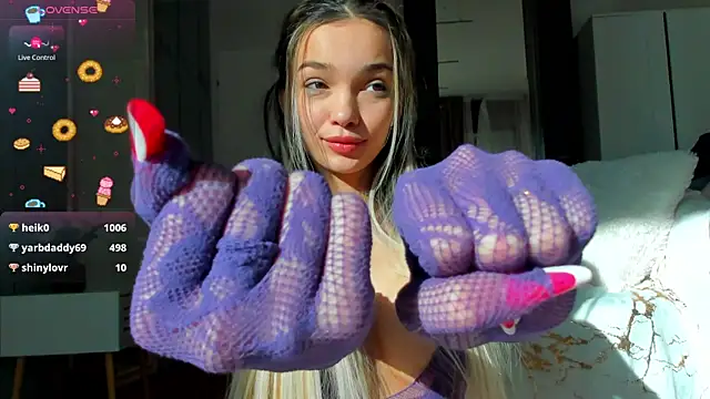 Sassy_Teen live sex cam