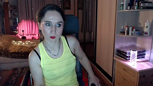 ClassyInna live sex cam