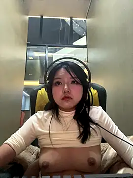 99EE-yy live sex cam