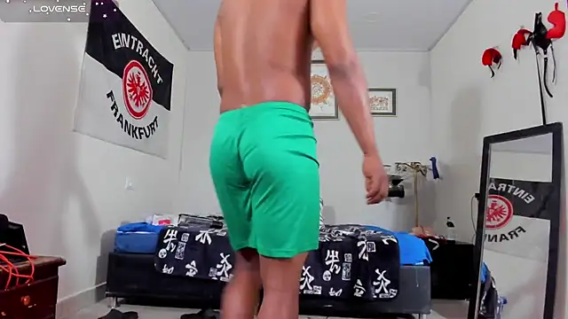 AlejoKhalifa_ live sex cam