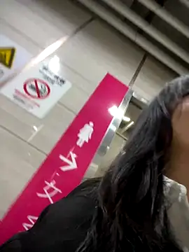 yourkeer live sex cam