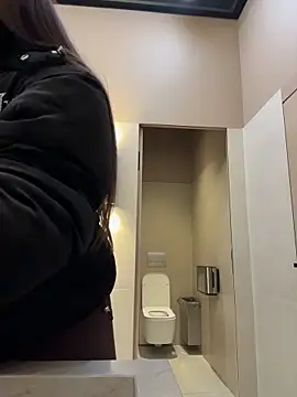 KristiRich live sex cam