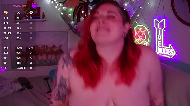 opalreigning live sex cam