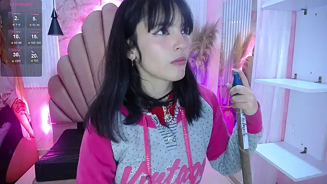 Nezuko_Kirei live sex cam