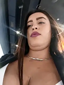 Freyja300 live sex cam