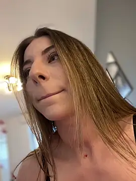 Mia_Ethan live sex cam