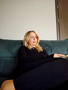 MariaRichi_ live sex cam