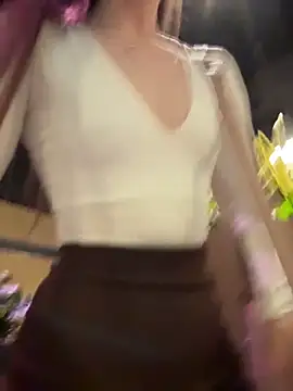 KristiRich live sex cam