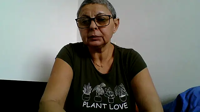 roseblak42 live sex cam