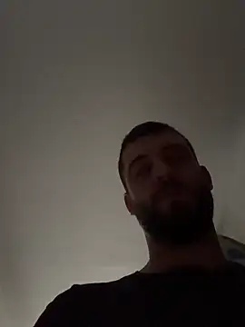 Pablo_Hornyguy95 live sex cam