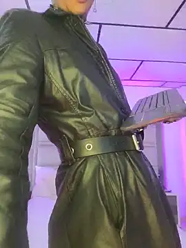 Maximo_king25 live sex cam