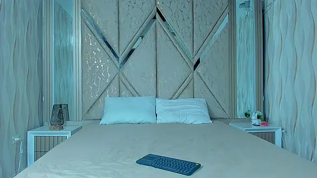 Hotcouple_222 live sex cam