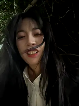 yourkeer live sex cam