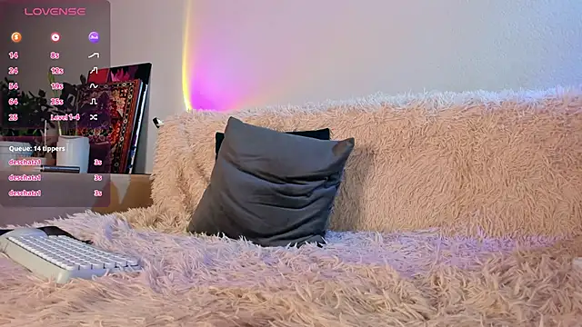 cai_lai live sex cam