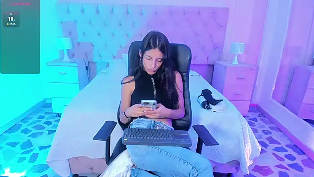 Agathaargent_ live sex cam