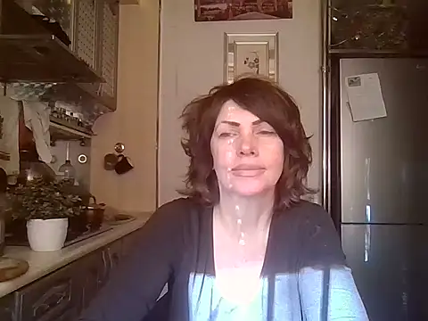 Baby-Matilda live sex cam