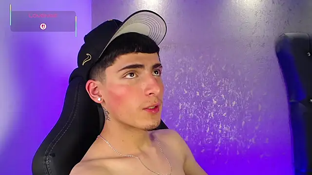 MateoMitchell live sex cam