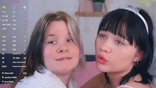 EviaVanveen live sex cam