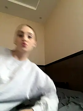 EmersonBennett live sex cam