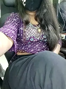 Idhika-Paul live sex cam