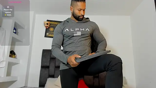 MattRodriguez9 live sex cam