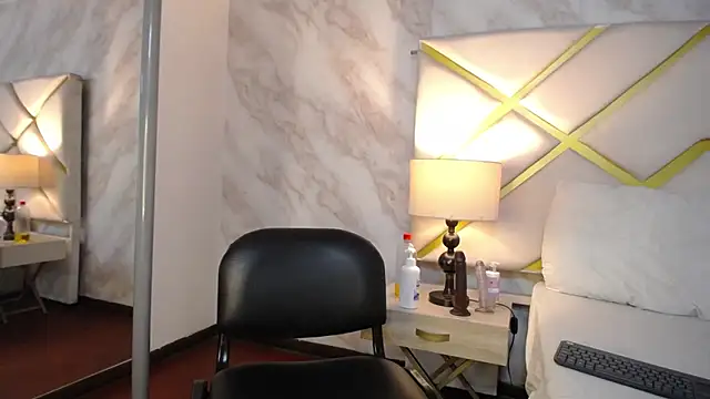 LorenBeiker- live sex cam