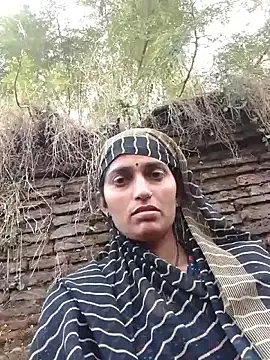 Pooja_shre live sex cam