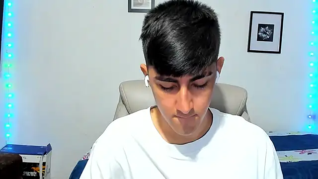 babymaik live sex cam