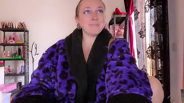 kisicaxx live sex cam