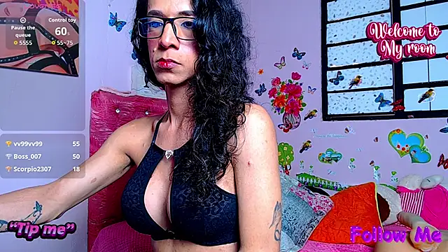 DaslyTsRoze live sex cam