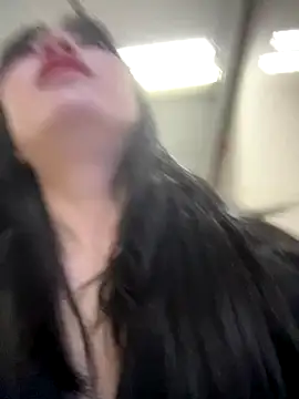 yourkeer live sex cam