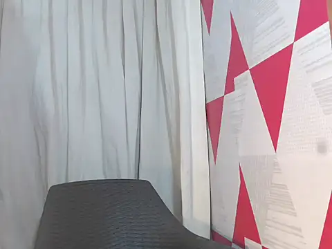 miss-rhiann live sex cam