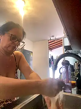 Sharongirl07 live sex cam